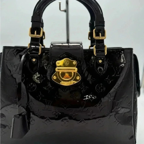 LOUIS VUITTON Melrose Amarante, with 🆓 COA and LV Dust Bag - Picture 3 of 17